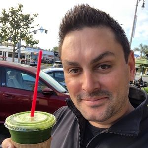 Meet your Posher, Jay